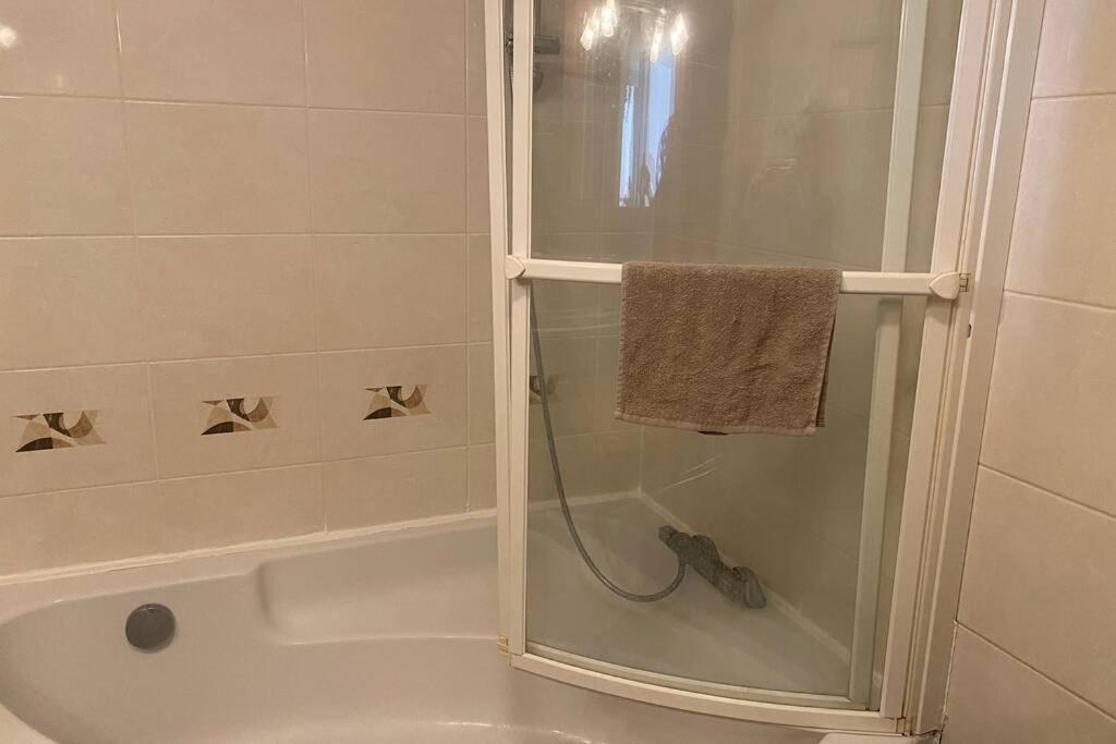Appartement Avec Jardin Au Pied Du Centre-Ville Caen Buitenkant foto